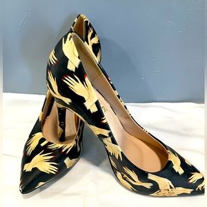 Hand print heels, size 10